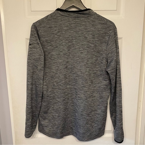 Nike Golf Men's Black and Gray 1/4 Zip-Up Sweater Dri - Fit - Picture 4 of 14